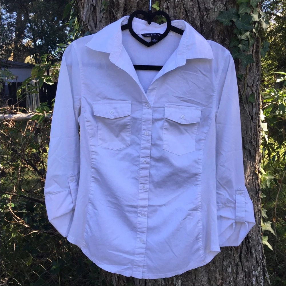White Collar Button Up Dress Shirt/Size Small